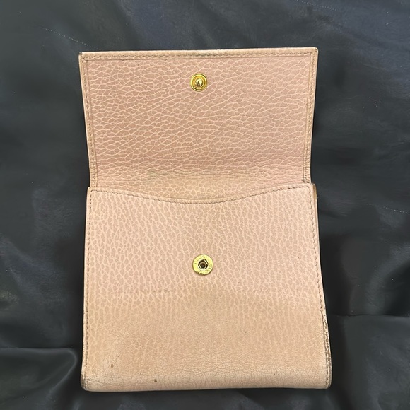 GUCCI Vintage Compact Wallet - Picture 4 of 10